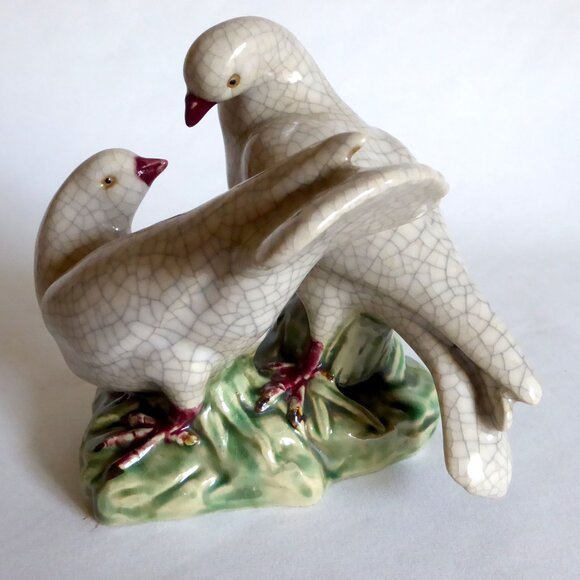 VINTAGE LARGE CERAMIC CRACKLE FINISH LOVE BIRD DOVE SCULPTURE FIGURE - Picture 6 of 9